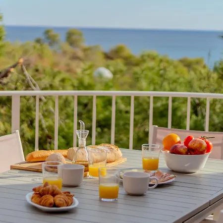 The Ocean Retreat - 30m Next To The Sea *